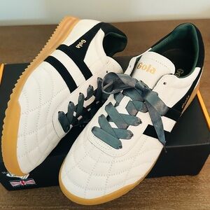 Gola x Anthropologie Stadium Sneakers White & Black and Green Ribbon laces NWT 💚
